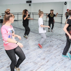 Milkshake 4 by Open Art Studio