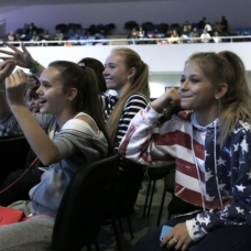 Open Art Studio at the Feel the beat