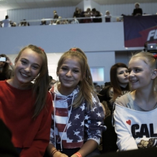 Open Art Studio at the Feel the beat