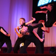 Open Art Studio at the Feel the beat