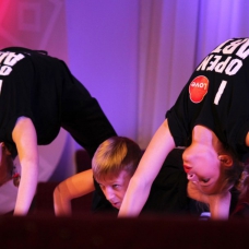 Open Art Studio at the Feel the beat