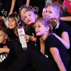 Open Art Studio at the Feel the beat