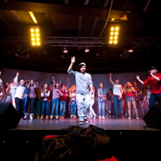 open art studio birthday party 