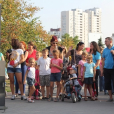 Выступление Open Art Studio в парке Позняки