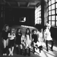 Яна Заец и ее воспитанницы для журнала LAPSET MAGAZINE