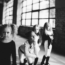 Яна Заец и ее воспитанницы для журнала LAPSET MAGAZINE